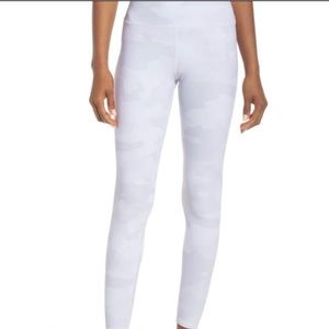 Alo High waist camo vapor legging